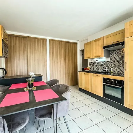 דירה 1 Bedroom With Balcony אנסי